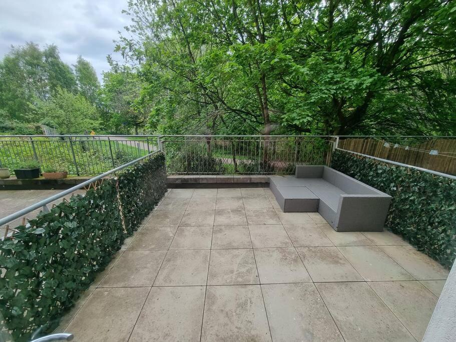 Stunning 1 Bd Flat In Lochend Park With A Patio Apartment Edinburgh Luaran gambar